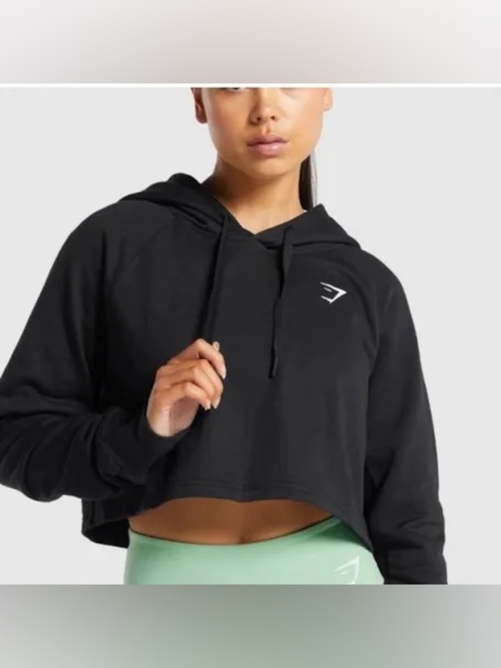 Women’s cropped Gymshark hoodie